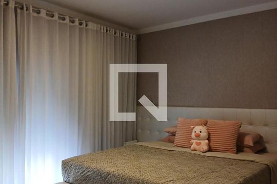 QUARTO de casa à venda com 3 quartos, 398m² em Vila Bertioga, São Paulo