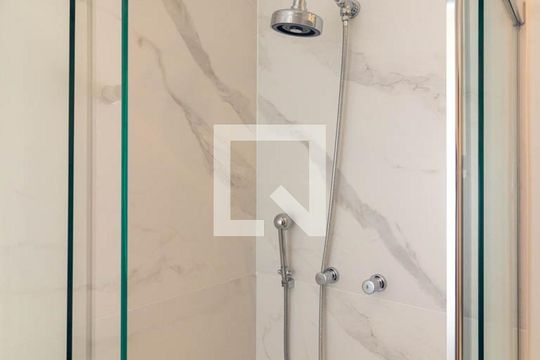 Banheiro 1 - Suíte de apartamento à venda com 3 quartos, 230m² em Higienópolis, São Paulo