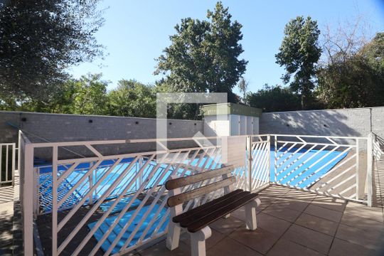 Área comum - Piscina de apartamento à venda com 2 quartos, 54m² em Marechal Rondon, Canoas