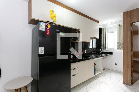 Cozinha de apartamento à venda com 2 quartos, 40m² em Vila Carrão, São Paulo