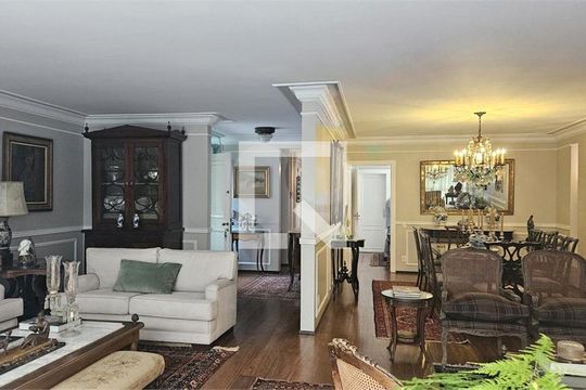 Casa à venda com 5 quartos, 500m² em Planalto Paulista, São Paulo