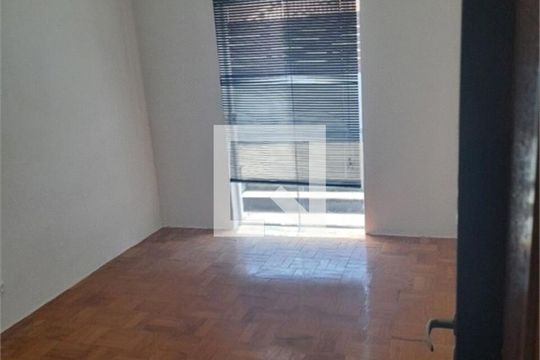 Casa à venda com 4 quartos, 230m² em Vila Alpina, Santo André