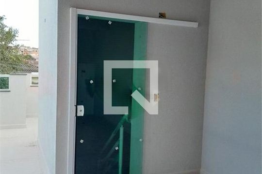 Casa à venda com 2 quartos, 120m² em Vila Curuçá, Santo André