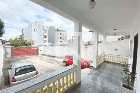 Casa à venda com 4 quartos, 270m² em Santa Paula, São Caetano do Sul