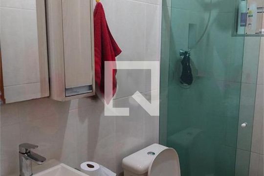 Casa à venda com 3 quartos, 198m² em Itaquera, São Paulo