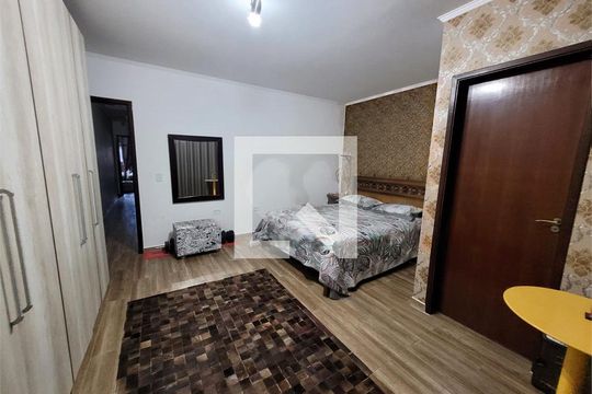 Casa à venda com 3 quartos, 170m² em Parque Oratório, Santo André