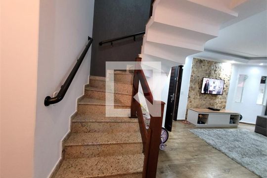 Casa à venda com 3 quartos, 170m² em Parque Oratório, Santo André