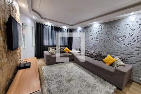 Casa à venda com 3 quartos, 170m² em Parque Oratório, Santo André