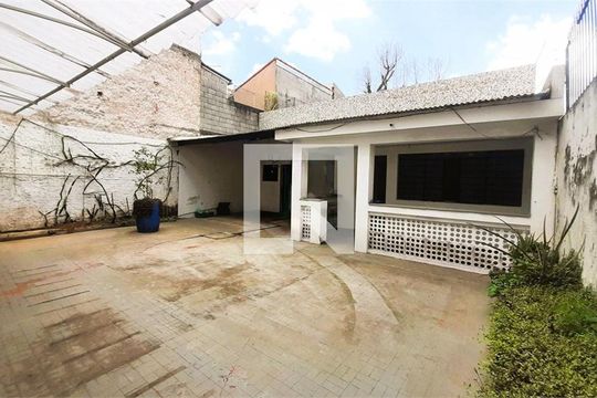Casa à venda com 4 quartos, 400m² em Brooklin, São Paulo