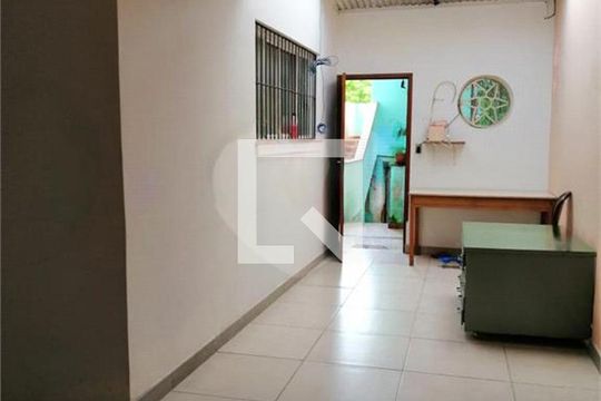 Casa à venda com 3 quartos, 260m² em Campo Belo, São Paulo