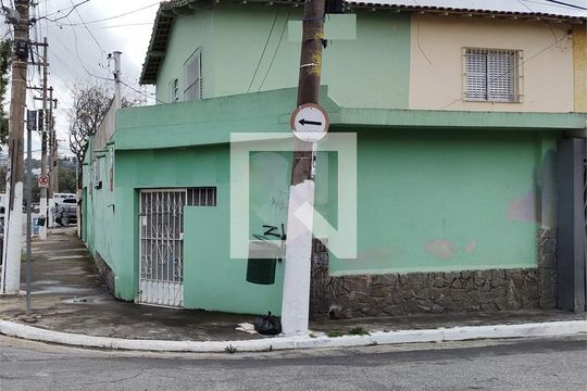 Casa à venda com 2 quartos, 160m² em Chácara Santo Antônio (Zona Sul), São Paulo