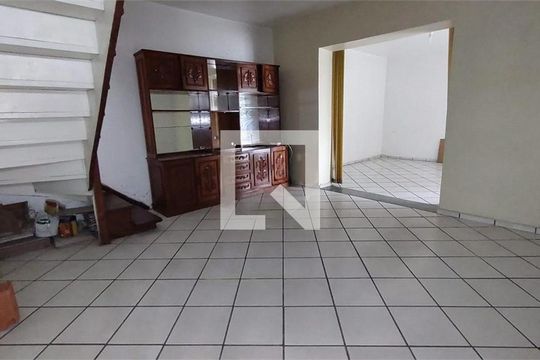 Casa à venda com 2 quartos, 160m² em Chácara Santo Antônio (Zona Sul), São Paulo