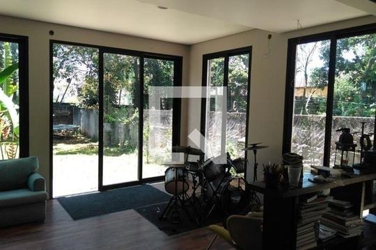 Casa à venda com 4 quartos, 510m² em Interlagos, São Paulo