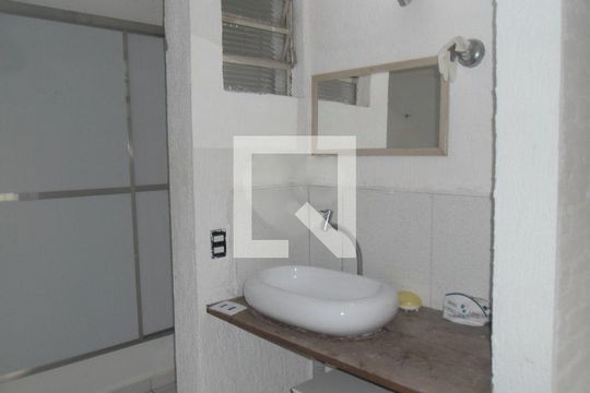 Casa à venda com 8 quartos, 390m² em Campo Belo, São Paulo