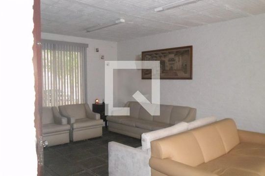 Casa à venda com 8 quartos, 390m² em Campo Belo, São Paulo