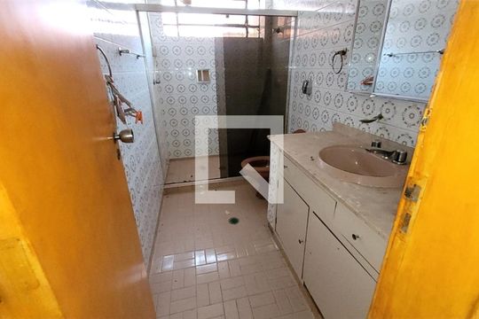 Casa à venda com 2 quartos, 125m² em Santo Amaro, São Paulo