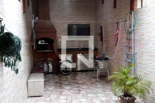 Casa à venda com 2 quartos, 75m² em Cidade São Miguel, São Paulo