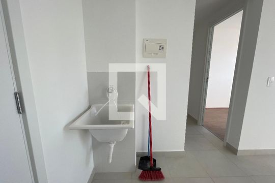 Área de Serviço de apartamento para alugar com 2 quartos, 34m² em Jardim Celeste, São Paulo