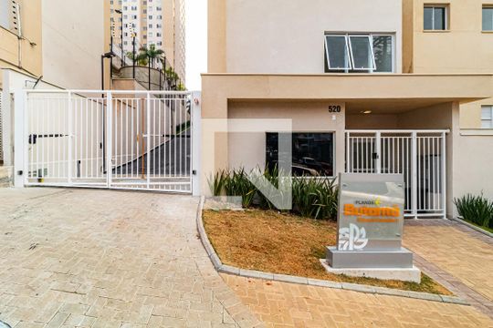 Fachada  de apartamento para alugar com 2 quartos, 34m² em Jardim Celeste, São Paulo