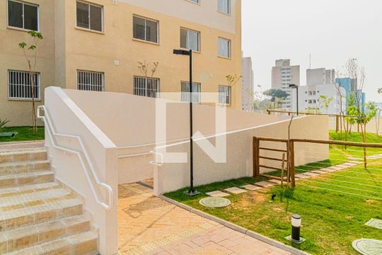 Área comum de apartamento para alugar com 2 quartos, 34m² em Jardim Celeste, São Paulo