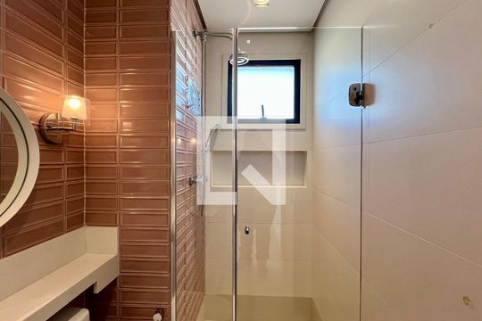 Banheiro da Suíte 2 de apartamento para alugar com 4 quartos, 214m² em Paraíso, São Paulo