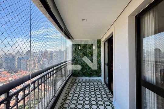 Varanda de apartamento para alugar com 4 quartos, 214m² em Paraíso, São Paulo