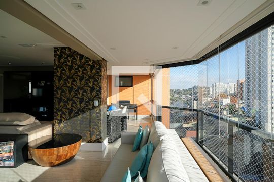 Varanda da sala de apartamento à venda com 3 quartos, 200m² em Vila Caminho do Mar, São Bernardo do Campo
