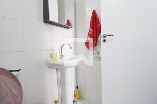 Banheiro de apartamento à venda com 1 quarto, 28m² em Jardim Cidalia, São Paulo