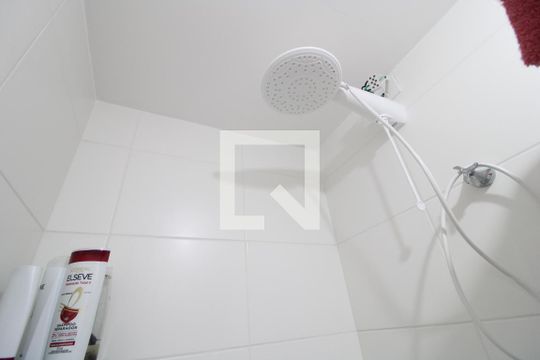 Banheiro de apartamento à venda com 1 quarto, 28m² em Jardim Cidalia, São Paulo