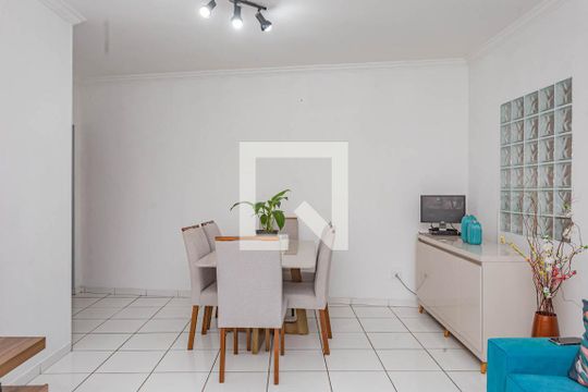 Sala de casa à venda com 3 quartos, 110m² em Sacomã, São Paulo