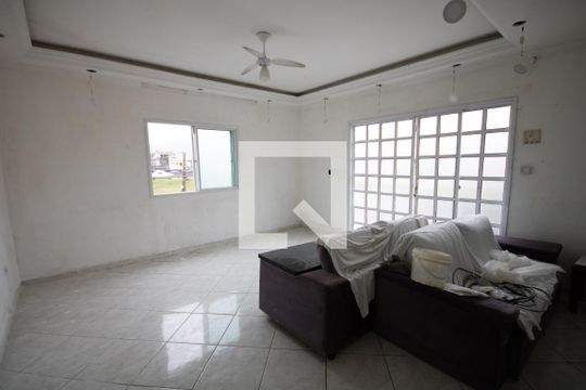 Casa para alugar com 3 quartos, 450m² em Cidade Ocian, Praia Grande