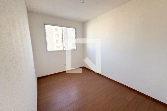 Quarto de apartamento à venda com 2 quartos, 52m² em Jardim Riacho das Pedras, Contagem
