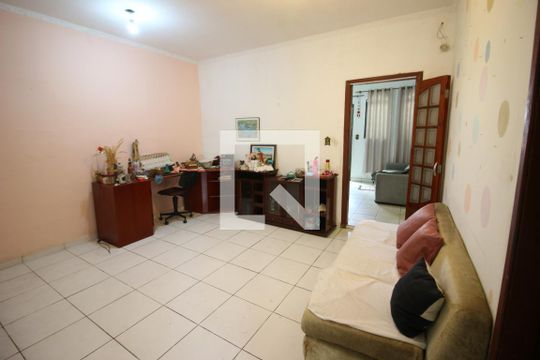 Sala de casa à venda com 2 quartos, 120m² em Cipava, Osasco
