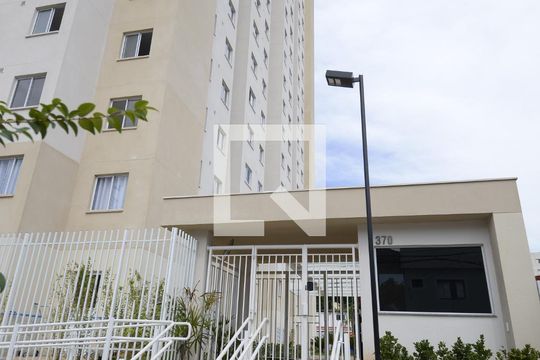 Fachada de apartamento para alugar com 2 quartos, 32m² em Cambuci, São Paulo