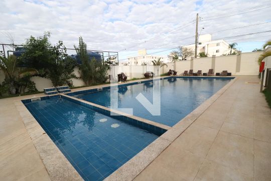 Área comum - Piscina de apartamento para alugar com 2 quartos, 45m² em Gávea, Uberlândia