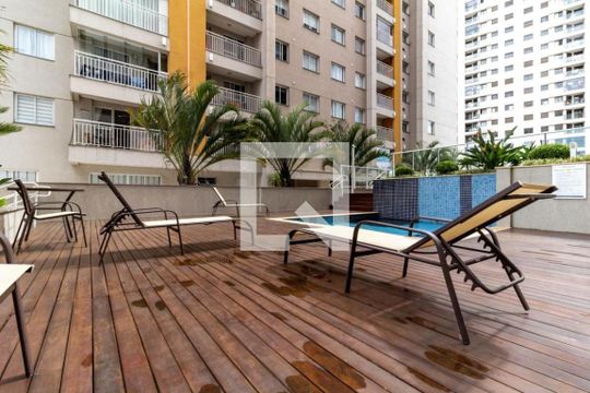 Área comum - Piscina de apartamento para alugar com 2 quartos, 62m² em Capão Raso, Curitiba