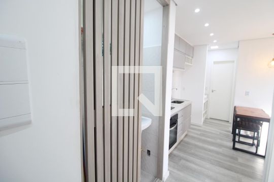 Sala/Cozinha de apartamento para alugar com 2 quartos, 52m² em Parada Inglesa, São Paulo