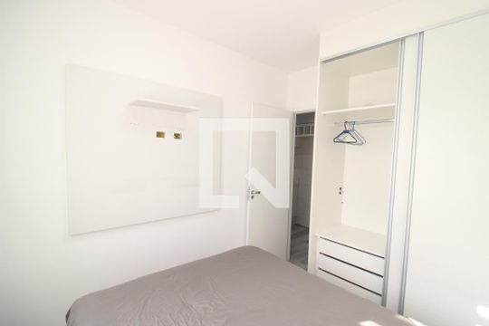 Quarto de apartamento para alugar com 2 quartos, 52m² em Parada Inglesa, São Paulo