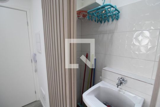 Sala/Cozinha de apartamento para alugar com 2 quartos, 52m² em Parada Inglesa, São Paulo