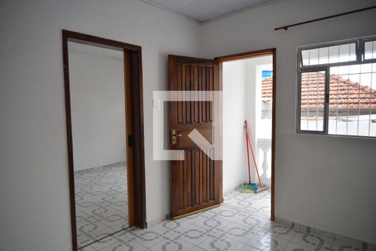 Sala de casa para alugar com 1 quarto, 70m² em Vila Marina, Santo André