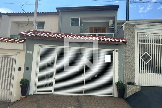 Casa à venda com 3 quartos, 192m² em Jardim Santo Antônio, Santo André