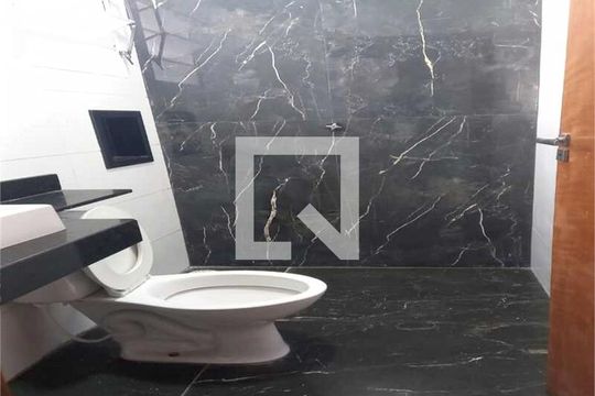 Casa à venda com 2 quartos, 60m² em Vila Lucinda, Santo André
