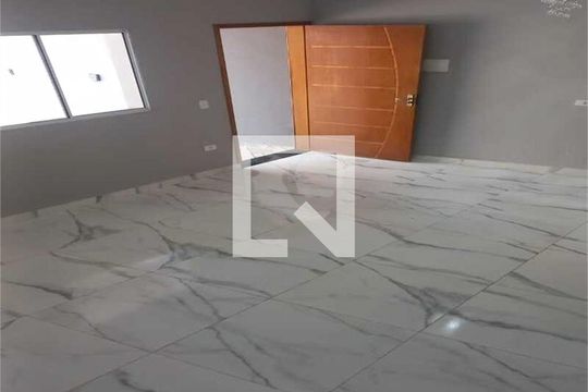 Casa à venda com 2 quartos, 60m² em Vila Lucinda, Santo André