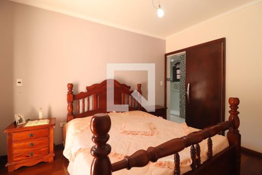Quarto 1 suíte de casa à venda com 3 quartos, 180m² em Jardim Ana Maria, Santo André