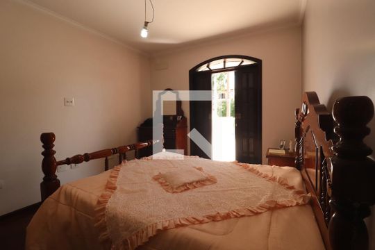 Quarto 1 suíte de casa à venda com 3 quartos, 180m² em Jardim Ana Maria, Santo André