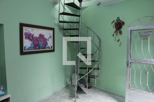 Sala de casa para alugar com 2 quartos, 95m² em Centro, Nova Iguaçu