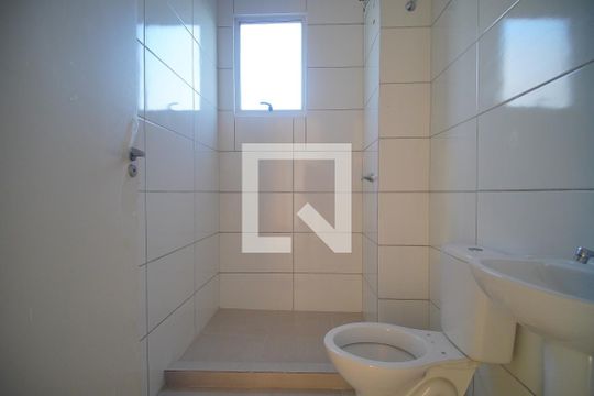 Banheiro de apartamento à venda com 2 quartos, 51m² em Operário, Novo Hamburgo