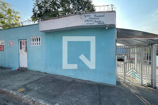 Fachada de apartamento à venda com 2 quartos, 48m² em Vila Silvia, São Paulo