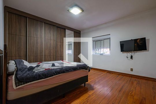 Quarto 1 de casa à venda com 2 quartos, 129m² em Pinheiros, São Paulo