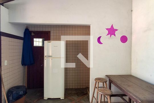 Área de Serviço de casa para alugar com 1 quarto, 85m² em Piratininga, Niterói